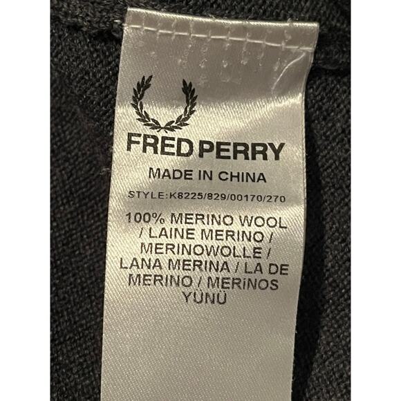 Fred Perry Classic V-Neck Sweater Graphite Marl 100% Merino Wool Size L - Picture 10 of 10